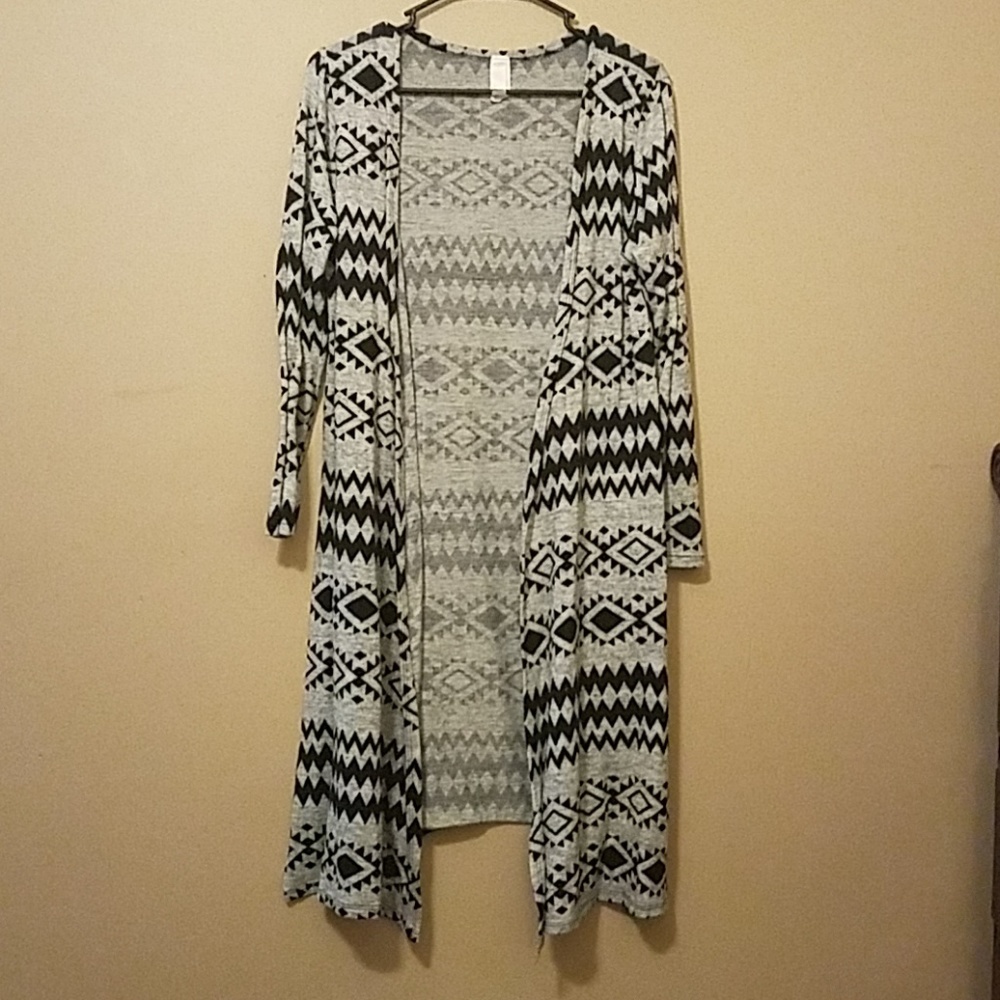 Black/Grey Aztec Long Cardigan